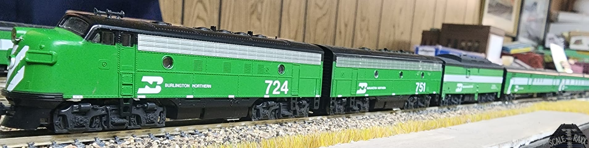 N scale HEATER CAR 1 VENT SHELL (GN,BN)