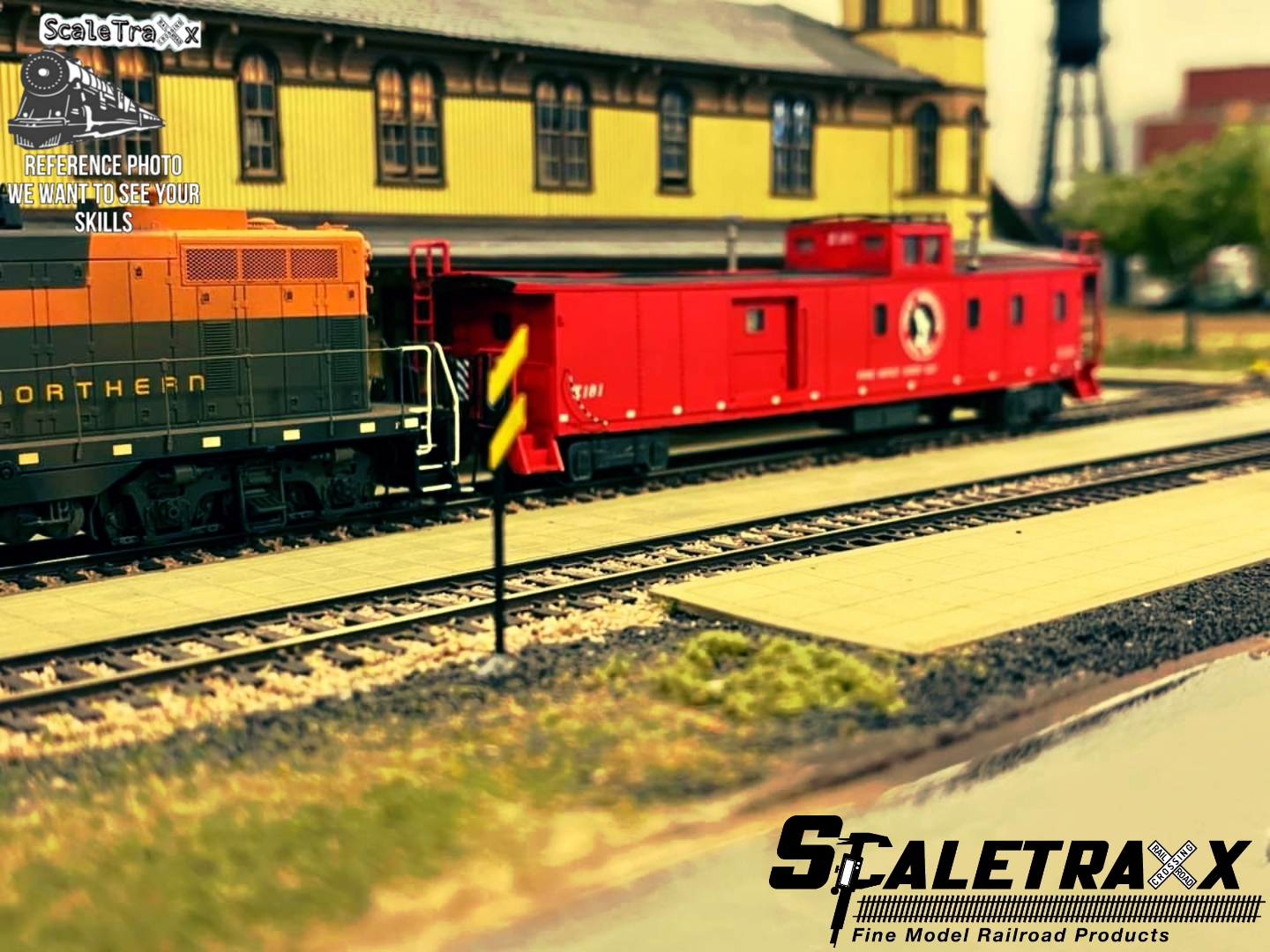 HO (GN,BN) Hutch Caboose with Decals of your choice